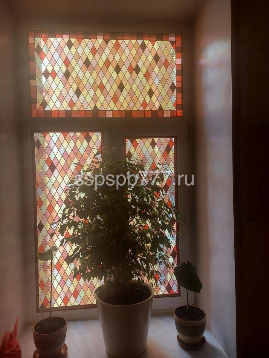 Eksklyuzivnaya-tekhnologiya-vitrazhnoj-pechati